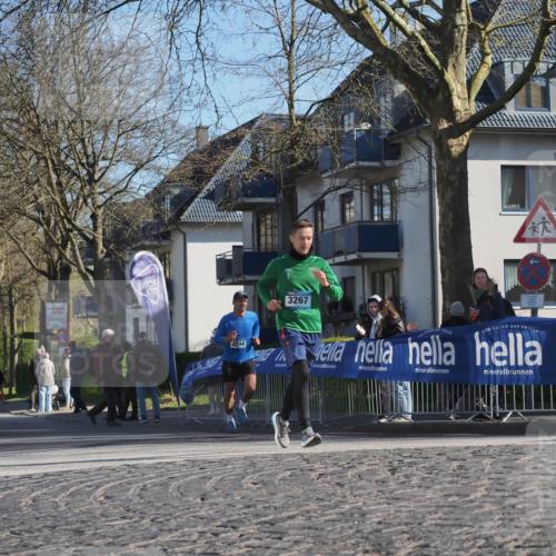 06.04.2025 - 44. Internationalen Wilhelmsburger Insellauf Luisa Fischer http://msf.ph/oto/7563632 06.04.2025 10:34:12 Ziel 4294, 3267 meine-sportfotos.de