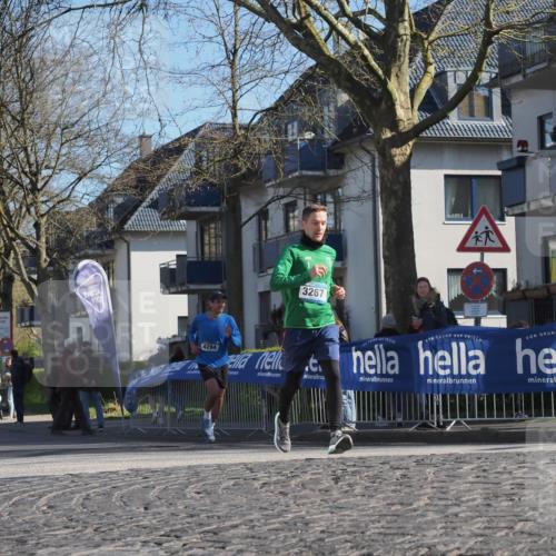 06.04.2025 - 44. Internationalen Wilhelmsburger Insellauf Luisa Fischer http://msf.ph/oto/7563641 06.04.2025 10:34:12 Ziel 3267, 4294 meine-sportfotos.de