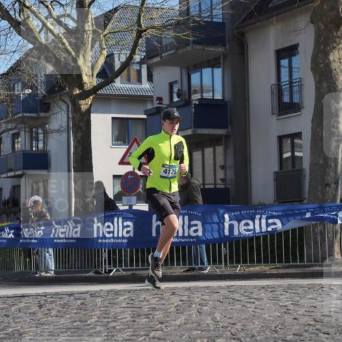 06.04.2025 - 44. Internationalen Wilhelmsburger Insellauf Luisa Fischer http://msf.ph/oto/7563704 06.04.2025 10:34:23 Ziel 4128 meine-sportfotos.de