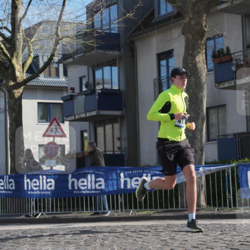 06.04.2025 - 44. Internationalen Wilhelmsburger Insellauf Luisa Fischer http://msf.ph/oto/7563716 06.04.2025 10:34:23 Ziel  meine-sportfotos.de