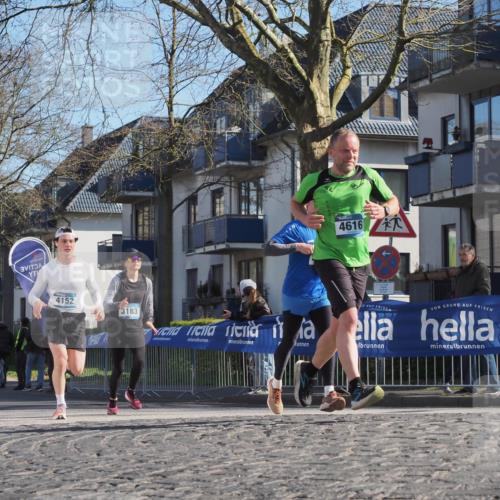 06.04.2025 - 44. Internationalen Wilhelmsburger Insellauf Luisa Fischer http://msf.ph/oto/7563756 06.04.2025 10:34:31 Ziel 4152, 3183, 46167 meine-sportfotos.de