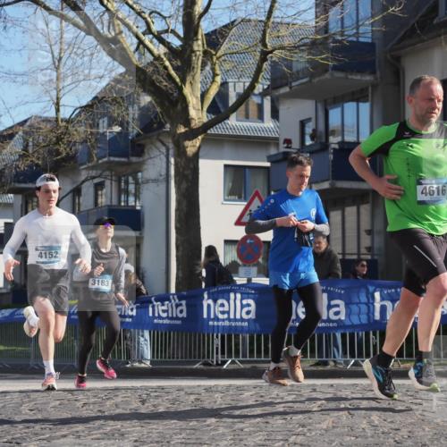 06.04.2025 - 44. Internationalen Wilhelmsburger Insellauf Luisa Fischer http://msf.ph/oto/7563772 06.04.2025 10:34:31 Ziel 4152, 3183, 4616 meine-sportfotos.de