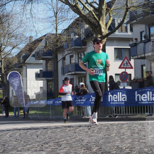 06.04.2025 - 44. Internationalen Wilhelmsburger Insellauf Luisa Fischer http://msf.ph/oto/7563834 06.04.2025 10:34:44 Ziel 3777 meine-sportfotos.de