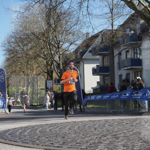 06.04.2025 - 44. Internationalen Wilhelmsburger Insellauf Luisa Fischer http://msf.ph/oto/7563857 06.04.2025 10:34:50 Ziel 4178, 40 meine-sportfotos.de