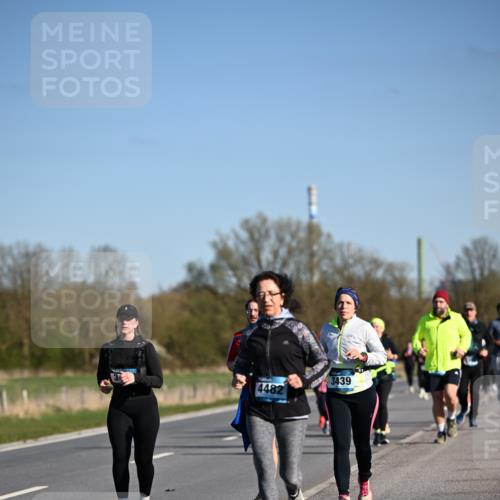 06.04.2025 - 44. Internationalen Wilhelmsburger Insellauf Dr. Thomas Lammeyer http://msf.ph/oto/7563896 06.04.2025 09:38:47 Laufen 3439, 4482 meine-sportfotos.de