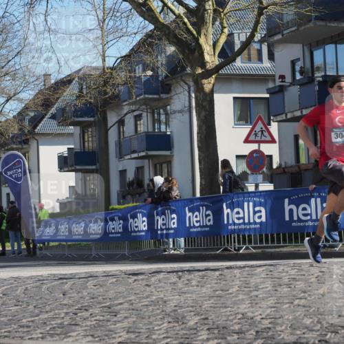 06.04.2025 - 44. Internationalen Wilhelmsburger Insellauf Luisa Fischer http://msf.ph/oto/7564020 06.04.2025 10:35:16 Ziel 4603, 3958, 3049 meine-sportfotos.de