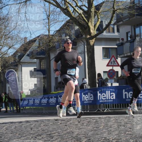 06.04.2025 - 44. Internationalen Wilhelmsburger Insellauf Luisa Fischer http://msf.ph/oto/7564091 06.04.2025 10:35:24 Ziel 4283, 4284 meine-sportfotos.de