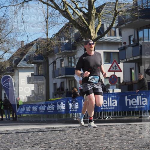 06.04.2025 - 44. Internationalen Wilhelmsburger Insellauf Luisa Fischer http://msf.ph/oto/7564097 06.04.2025 10:35:25 Ziel 4283, 4284 meine-sportfotos.de