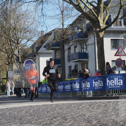 06.04.2025 - 44. Internationalen Wilhelmsburger Insellauf Luisa Fischer http://msf.ph/oto/7564198 06.04.2025 10:35:43 Ziel 3580, 4124 meine-sportfotos.de