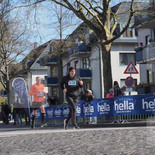 06.04.2025 - 44. Internationalen Wilhelmsburger Insellauf Luisa Fischer http://msf.ph/oto/7564211 06.04.2025 10:35:44 Ziel 3580, 4124 meine-sportfotos.de