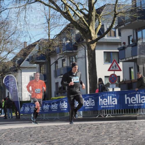 06.04.2025 - 44. Internationalen Wilhelmsburger Insellauf Luisa Fischer http://msf.ph/oto/7564218 06.04.2025 10:35:44 Ziel 3580, 4124 meine-sportfotos.de