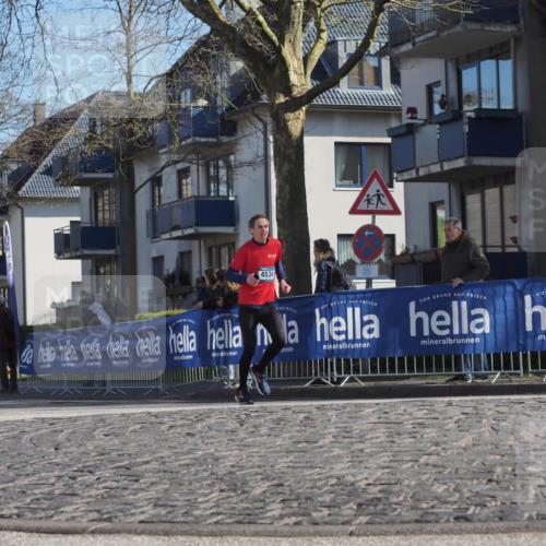 06.04.2025 - 44. Internationalen Wilhelmsburger Insellauf Luisa Fischer http://msf.ph/oto/7564646 06.04.2025 10:36:40 Ziel 4534 meine-sportfotos.de