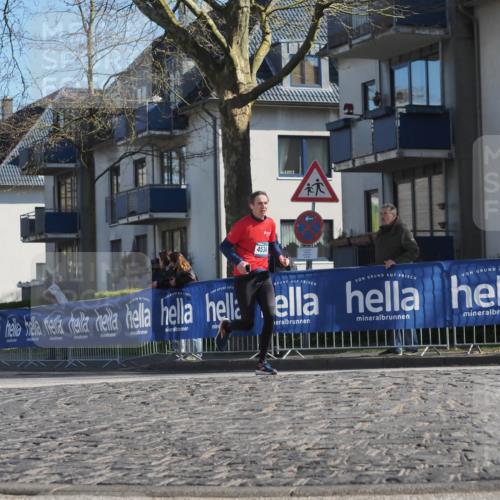 06.04.2025 - 44. Internationalen Wilhelmsburger Insellauf Luisa Fischer http://msf.ph/oto/7564653 06.04.2025 10:36:41 Ziel 4534, 1111 meine-sportfotos.de