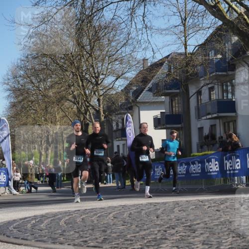 06.04.2025 - 44. Internationalen Wilhelmsburger Insellauf Luisa Fischer http://msf.ph/oto/7564758 06.04.2025 10:36:56 Ziel 3543, 5084, 5067 meine-sportfotos.de
