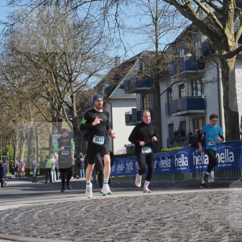 06.04.2025 - 44. Internationalen Wilhelmsburger Insellauf Luisa Fischer http://msf.ph/oto/7564780 06.04.2025 10:36:56 Ziel 4099, 3543, 5067, 3819 meine-sportfotos.de
