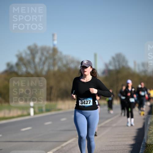 06.04.2025 - 44. Internationalen Wilhelmsburger Insellauf Dr. Thomas Lammeyer http://msf.ph/oto/7565794 06.04.2025 09:41:18 Laufen 3427 meine-sportfotos.de
