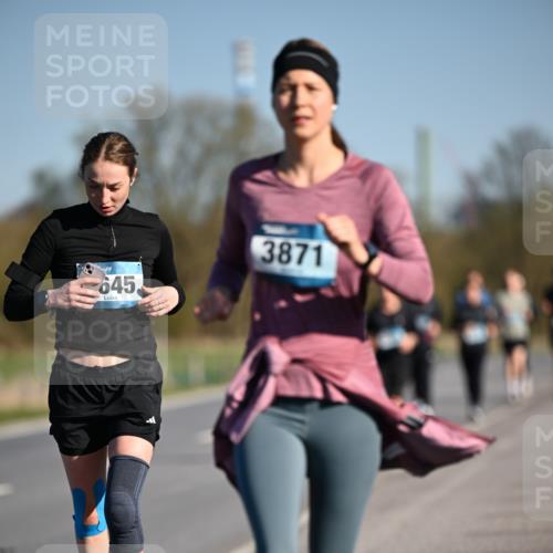 06.04.2025 - 44. Internationalen Wilhelmsburger Insellauf Dr. Thomas Lammeyer http://msf.ph/oto/7566500 06.04.2025 09:42:20 Laufen 645, 3871 meine-sportfotos.de