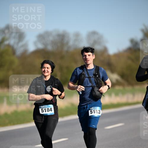 06.04.2025 - 44. Internationalen Wilhelmsburger Insellauf Dr. Thomas Lammeyer http://msf.ph/oto/7566870 06.04.2025 09:43:06 Laufen 5184, 5183 meine-sportfotos.de