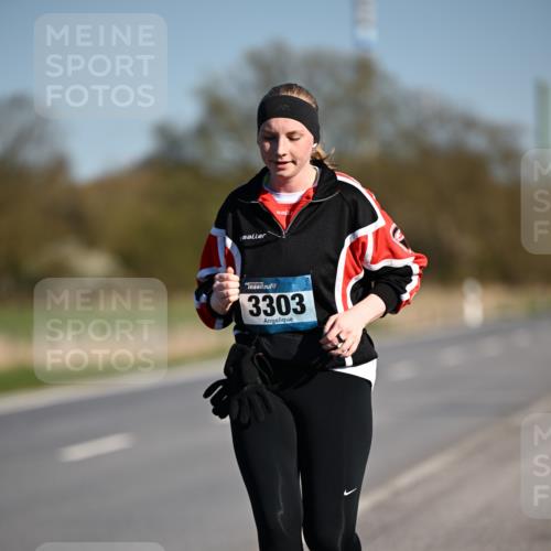 06.04.2025 - 44. Internationalen Wilhelmsburger Insellauf Dr. Thomas Lammeyer http://msf.ph/oto/7566924 06.04.2025 09:43:14 Laufen 3303 meine-sportfotos.de