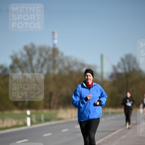 06.04.2025 - 44. Internationalen Wilhelmsburger Insellauf Dr. Thomas Lammeyer http://msf.ph/oto/7567309 06.04.2025 09:44:25 Laufen  meine-sportfotos.de