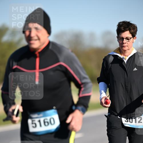 06.04.2025 - 44. Internationalen Wilhelmsburger Insellauf Dr. Thomas Lammeyer http://msf.ph/oto/7567618 06.04.2025 09:45:19 Laufen 5160, 3012 meine-sportfotos.de