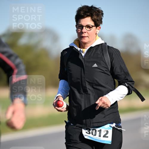 06.04.2025 - 44. Internationalen Wilhelmsburger Insellauf Dr. Thomas Lammeyer http://msf.ph/oto/7567627 06.04.2025 09:45:20 Laufen 3012 meine-sportfotos.de