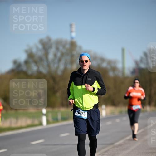 06.04.2025 - 44. Internationalen Wilhelmsburger Insellauf Dr. Thomas Lammeyer http://msf.ph/oto/7567641 06.04.2025 09:46:03 Laufen 3423 meine-sportfotos.de