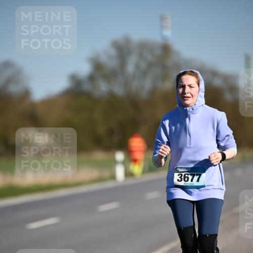 06.04.2025 - 44. Internationalen Wilhelmsburger Insellauf Dr. Thomas Lammeyer http://msf.ph/oto/7567749 06.04.2025 09:46:20 Laufen 3677 meine-sportfotos.de