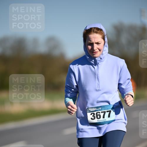 06.04.2025 - 44. Internationalen Wilhelmsburger Insellauf Dr. Thomas Lammeyer http://msf.ph/oto/7567783 06.04.2025 09:46:21 Laufen 3677 meine-sportfotos.de