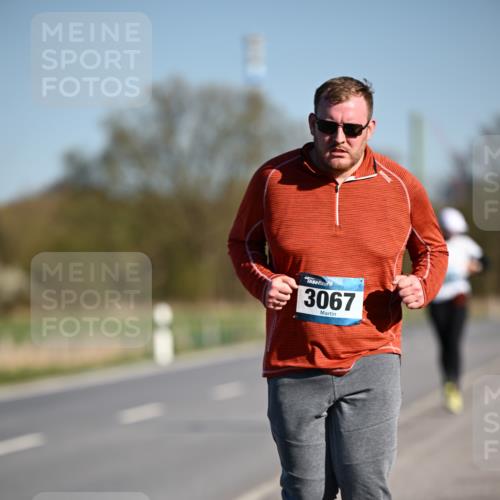06.04.2025 - 44. Internationalen Wilhelmsburger Insellauf Dr. Thomas Lammeyer http://msf.ph/oto/7568046 06.04.2025 09:47:15 Laufen 3067 meine-sportfotos.de