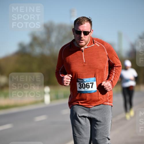 06.04.2025 - 44. Internationalen Wilhelmsburger Insellauf Dr. Thomas Lammeyer http://msf.ph/oto/7568058 06.04.2025 09:47:15 Laufen 3067 meine-sportfotos.de