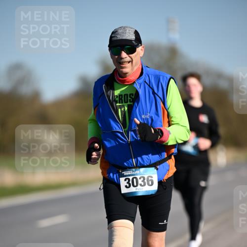 06.04.2025 - 44. Internationalen Wilhelmsburger Insellauf Dr. Thomas Lammeyer http://msf.ph/oto/7568197 06.04.2025 09:48:22 Laufen 3036 meine-sportfotos.de