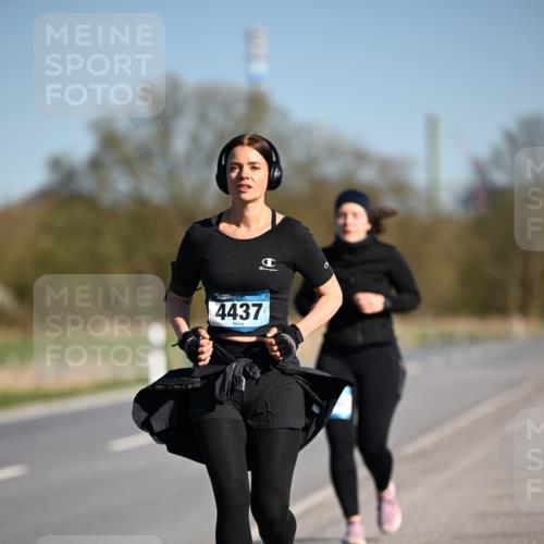 06.04.2025 - 44. Internationalen Wilhelmsburger Insellauf Dr. Thomas Lammeyer http://msf.ph/oto/7568640 06.04.2025 09:49:55 Laufen 4437 meine-sportfotos.de