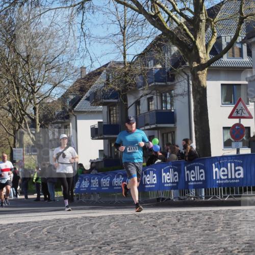 06.04.2025 - 44. Internationalen Wilhelmsburger Insellauf Luisa Fischer http://msf.ph/oto/7571979 06.04.2025 10:41:03 Ziel 4111 meine-sportfotos.de