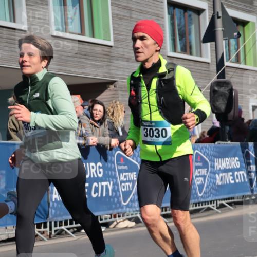 06.04.2025 - 44. Internationalen Wilhelmsburger Insellauf A. Gomolzig http://msf.ph/oto/7572309 06.04.2025 10:44:31 Ziel 3030, 3031, 3279, 3518, 3982, 4025, 4304, 4371, 4372, 4405, 4549, 5087, 5088 meine-sportfotos.de