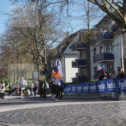 06.04.2025 - 44. Internationalen Wilhelmsburger Insellauf Luisa Fischer http://msf.ph/oto/7572491 06.04.2025 10:41:21 Ziel  meine-sportfotos.de