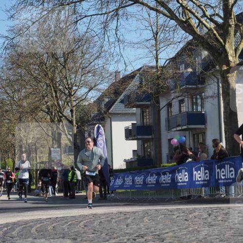 06.04.2025 - 44. Internationalen Wilhelmsburger Insellauf Luisa Fischer http://msf.ph/oto/7572697 06.04.2025 10:41:23 Ziel 5204 meine-sportfotos.de