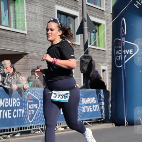 06.04.2025 - 44. Internationalen Wilhelmsburger Insellauf A. Gomolzig http://msf.ph/oto/7572767 06.04.2025 10:43:36 Ziel 3735, 3821, 3924, 4446, 4476, 4536 meine-sportfotos.de