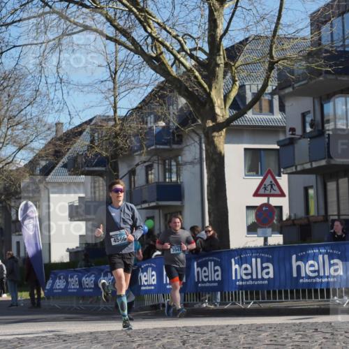 06.04.2025 - 44. Internationalen Wilhelmsburger Insellauf Luisa Fischer http://msf.ph/oto/7573348 06.04.2025 10:41:38 Ziel 4566, 3941 meine-sportfotos.de
