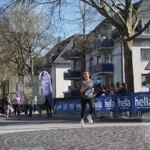 06.04.2025 - 44. Internationalen Wilhelmsburger Insellauf Luisa Fischer http://msf.ph/oto/7573505 06.04.2025 10:41:45 Ziel 3656 meine-sportfotos.de