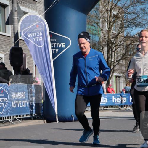 06.04.2025 - 44. Internationalen Wilhelmsburger Insellauf A. Gomolzig http://msf.ph/oto/7573790 06.04.2025 10:41:44 Ziel 3017, 3308, 3446, 3830, 3890, 3891, 4115, 4412, 4566, 4607 meine-sportfotos.de