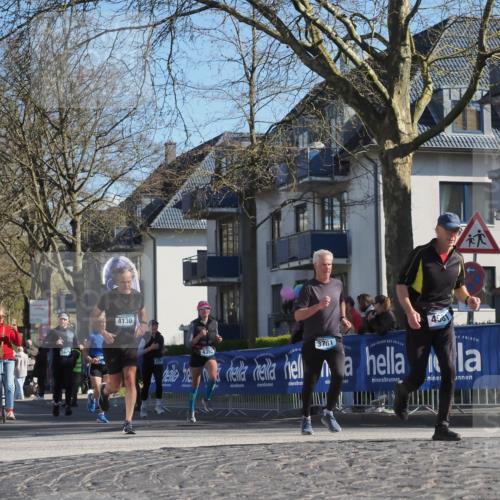 06.04.2025 - 44. Internationalen Wilhelmsburger Insellauf Luisa Fischer http://msf.ph/oto/7574187 06.04.2025 10:42:02 Ziel 3478, 4130, 4581, 3751, 4350, 3761 meine-sportfotos.de