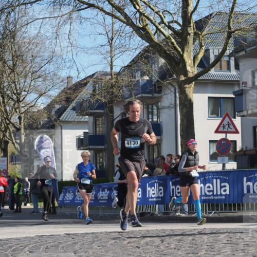 06.04.2025 - 44. Internationalen Wilhelmsburger Insellauf Luisa Fischer http://msf.ph/oto/7574327 06.04.2025 10:42:04 Ziel 3478, 3233, 3629, 5065, 4130 meine-sportfotos.de