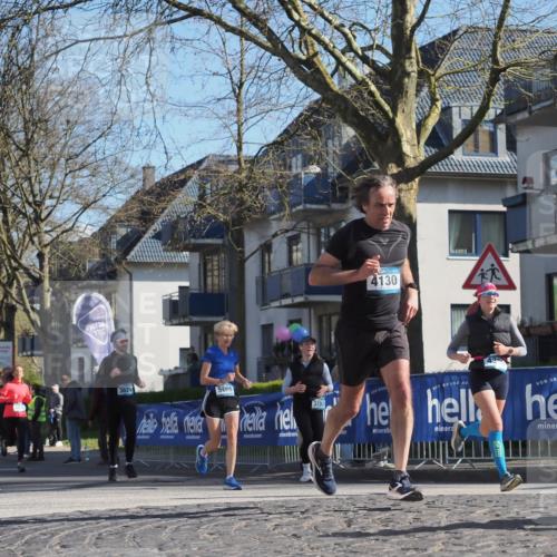 06.04.2025 - 44. Internationalen Wilhelmsburger Insellauf Luisa Fischer http://msf.ph/oto/7574360 06.04.2025 10:42:04 Ziel 3629, 5065, 3751, 4130, 43 meine-sportfotos.de