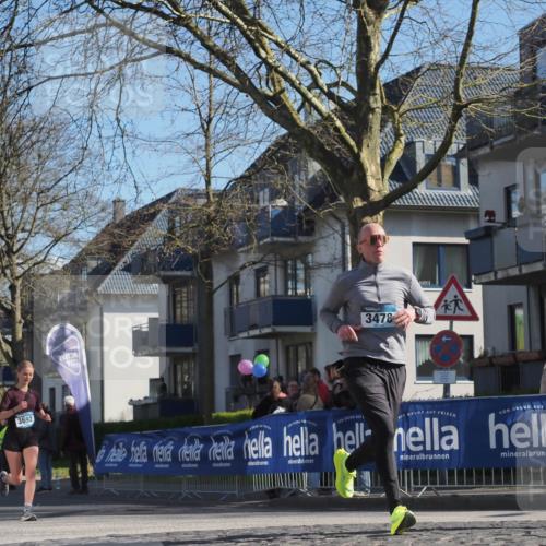 06.04.2025 - 44. Internationalen Wilhelmsburger Insellauf Luisa Fischer http://msf.ph/oto/7574699 06.04.2025 10:42:09 Ziel 3692, 3478 meine-sportfotos.de