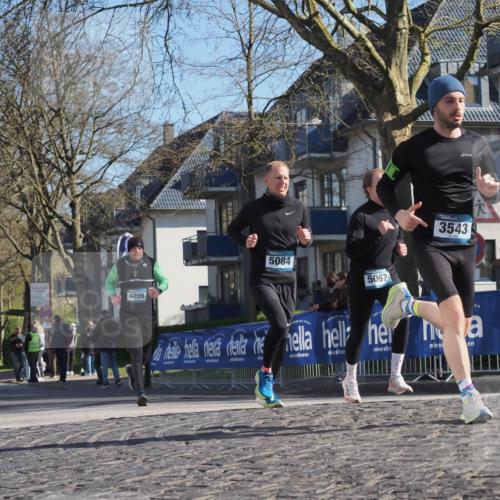 06.04.2025 - 44. Internationalen Wilhelmsburger Insellauf Luisa Fischer http://msf.ph/oto/7574875 06.04.2025 10:36:57 Ziel 4099, 5084, 5067, 3543 meine-sportfotos.de