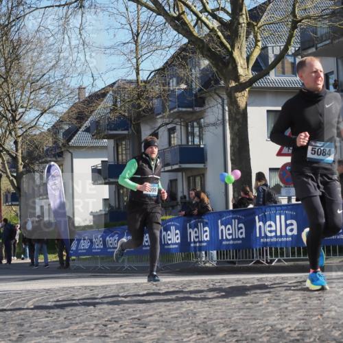 06.04.2025 - 44. Internationalen Wilhelmsburger Insellauf Luisa Fischer http://msf.ph/oto/7574953 06.04.2025 10:36:58 Ziel 099, 5084 meine-sportfotos.de