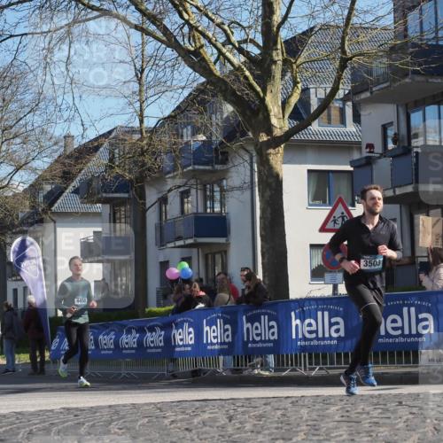 06.04.2025 - 44. Internationalen Wilhelmsburger Insellauf Luisa Fischer http://msf.ph/oto/7574969 06.04.2025 10:42:17 Ziel 4458, 3503 meine-sportfotos.de