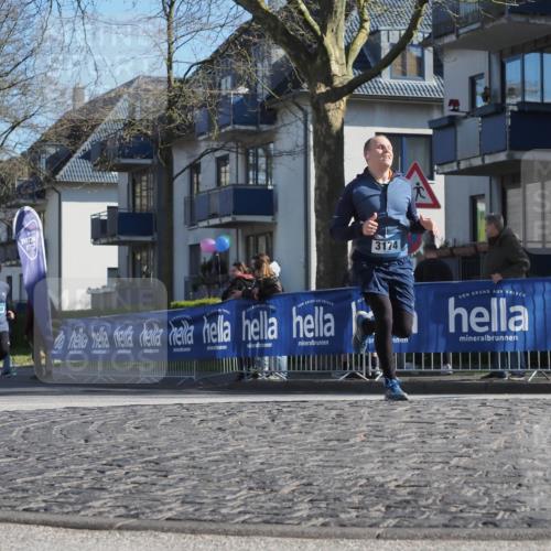 06.04.2025 - 44. Internationalen Wilhelmsburger Insellauf Luisa Fischer http://msf.ph/oto/7575193 06.04.2025 10:37:14 Ziel 188, 3174 meine-sportfotos.de