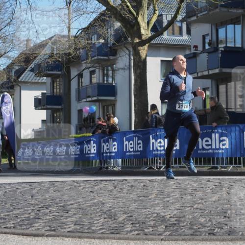 06.04.2025 - 44. Internationalen Wilhelmsburger Insellauf Luisa Fischer http://msf.ph/oto/7575204 06.04.2025 10:37:15 Ziel 5188, 3174 meine-sportfotos.de